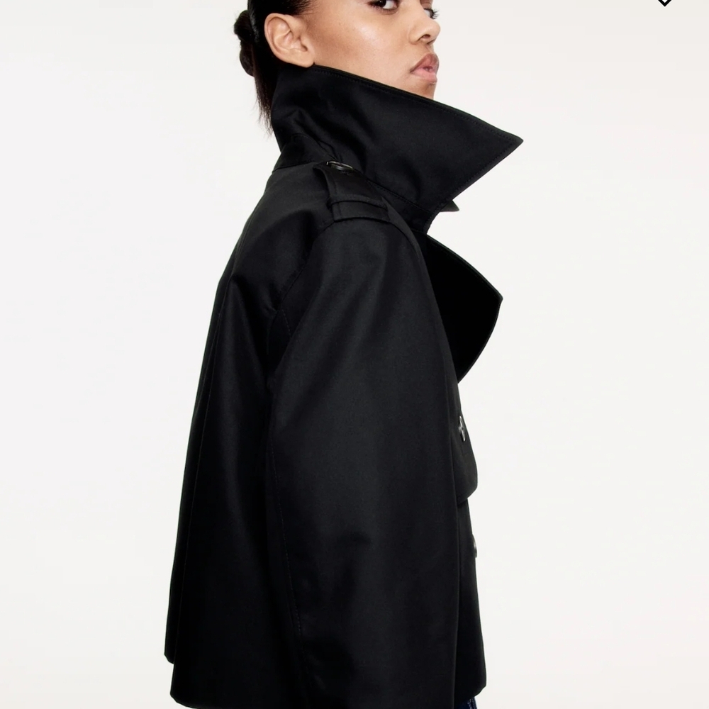 H&M Black Double-Breasted Cropped Trench Coat / Jacket